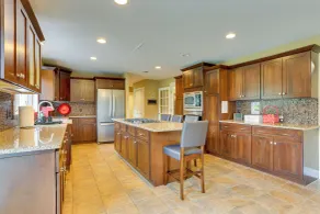 Warwick Vacation Rental w/ Private Yard & Fire Pit - Intérieur