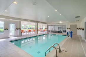Hilton Garden Inn Louisville East - Piscine