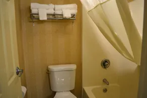 Comfort Inn Dunmore - Scranton East - Salle de bain
