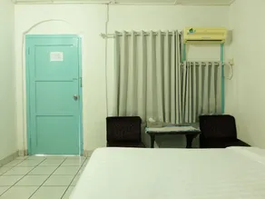 Hotel Martani - Room