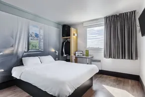 B&B HOTEL Lyon Grand Stade Meyzieu - Chambre