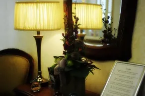 Feathers Hotel Bar and Restaurant - Reception