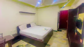 Kalyan Tourist Home - Room