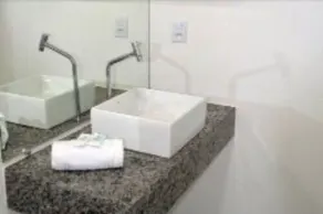 Hotel Escarpas do Lago Capitolio - Bathroom