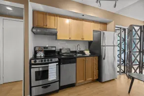 StayToronto - The Pantages Suites - Private kitchen