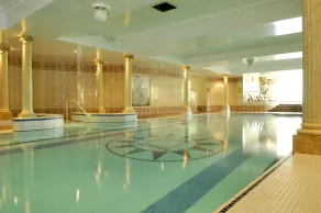 Thornton Hall Hotel & Spa - Piscina