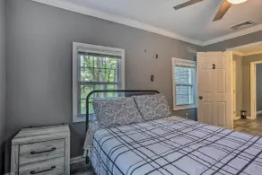 Stunning South Fallsburg Home w/ Pool & Deck! - Interiør