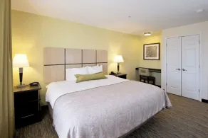 Candlewood Suites Greeley by IHG - Chambre
