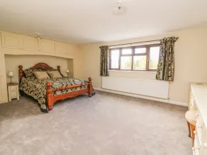 Treboeth - Room