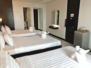 Ninong's Hotel - Chambre
