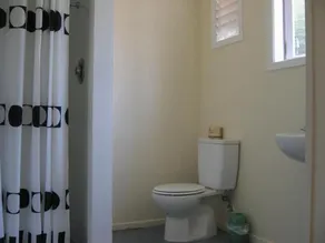 Glow Worm Motel - Baño