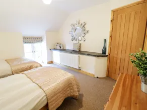 Glan Gors - Interior