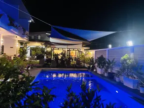 Thistle Inn - Pool