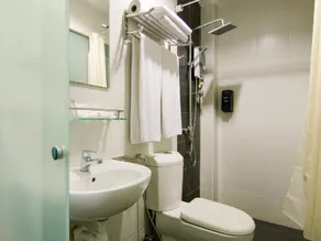 Eight Days Boutique Hotel - Impian Emas - Badeværelse