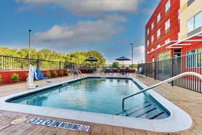 Fairfield Inn & Suites by Marriott Dallas Love Field - Pool