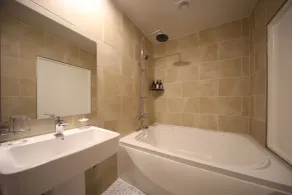 Masan Amor Hotel - Bathroom