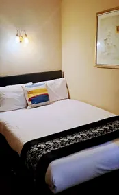 Park Crescent Hotel - Zimmer
