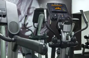 B-aparthotel Regent - Fitnessbereich