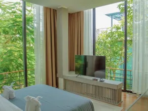 Sky Hill Villa SuratThani - Habitación