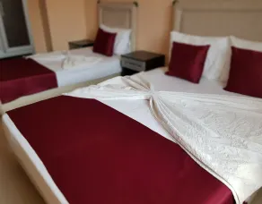 Veli's Suit - Room