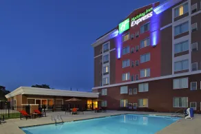 Holiday Inn Express Augusta Downtown by IHG - Piscine