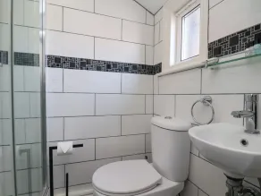 Kingfisher House - Bathroom