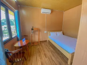 Plum Hillside lodge by sơn tinh - Room