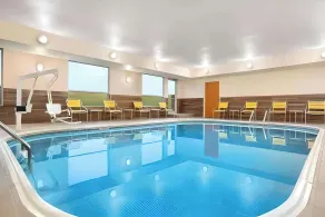 Dubuque Inn & Suites - Piscine
