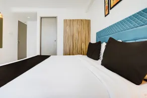 Collection O Vesu Surat Formerly Hotel Signature - Room