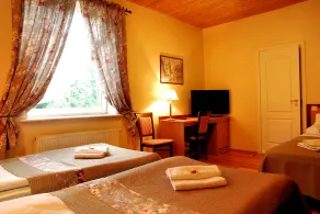 City Gate - Room