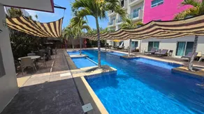 Hotel Yeah Rincón de Guayabitos - Pool