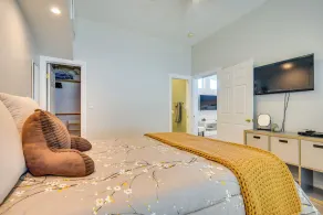 Luxe Pasadena Casita w/ Fireplace & Grill - Innvendig