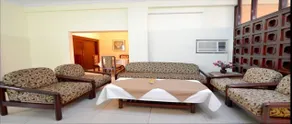 Blue Jay Tourist Complex - Living area