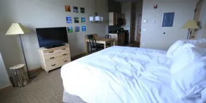Burke Mountain Hotel - Zimmer