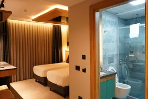 Peramis Hotel & Spa - Badezimmer