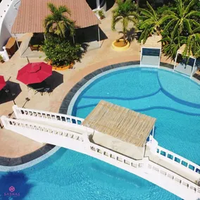 Sashas Holiday Village - Pool