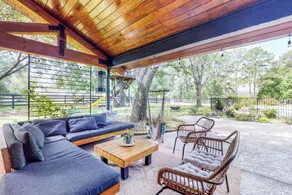 Pool, Hot Tub & Pool Table! Grand Home in Tomball - Interiör