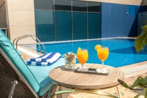 Al Mansour Plaza Hotel - Piscina