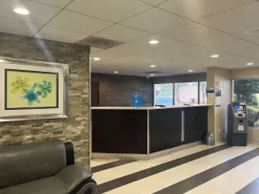 Motel 6 Charlotte, NC – Airport South - Lobby