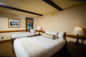 UCLA Lake Arrowhead Lodge - Rom
