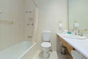 European Hotel - Bathroom