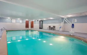 Holiday Inn Express & Suites Lebanon-Nashville Area by IHG - Pool