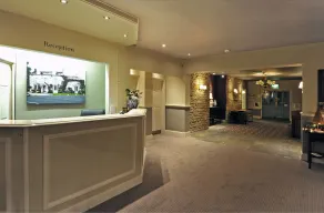 Royal George Hotel by Greene King Inns - Lobby