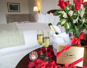 Emerald Dolphin Inn & Mini Golf - Chambre