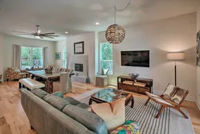 Walk to Lake Austin: Spacious Getaway w/ Patio - Interiør