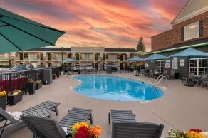 Best Western Hendersonville Inn - Piscine