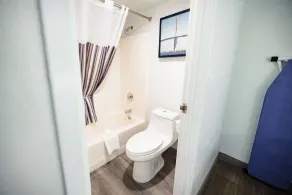 La Quinta Inn by Wyndham Tampa Near Busch Gardens - Salle de bain