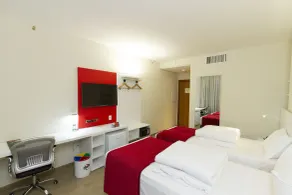 Esuites Virgínia Luxemburgo - Room