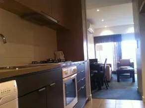 St Kilda Central Apartment Hotel - Room