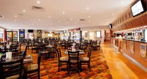 Nightcap At Balaclava Hotel - Restaurant